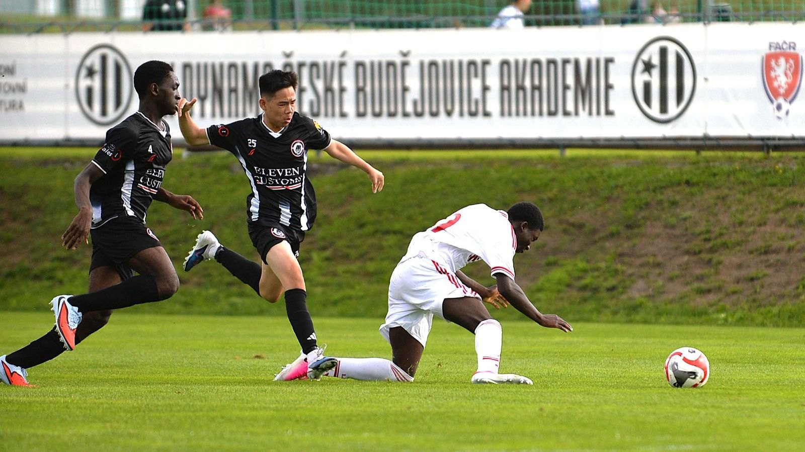 AR Elite Academy player in action against Liverpool FC at the Budweis International Cup