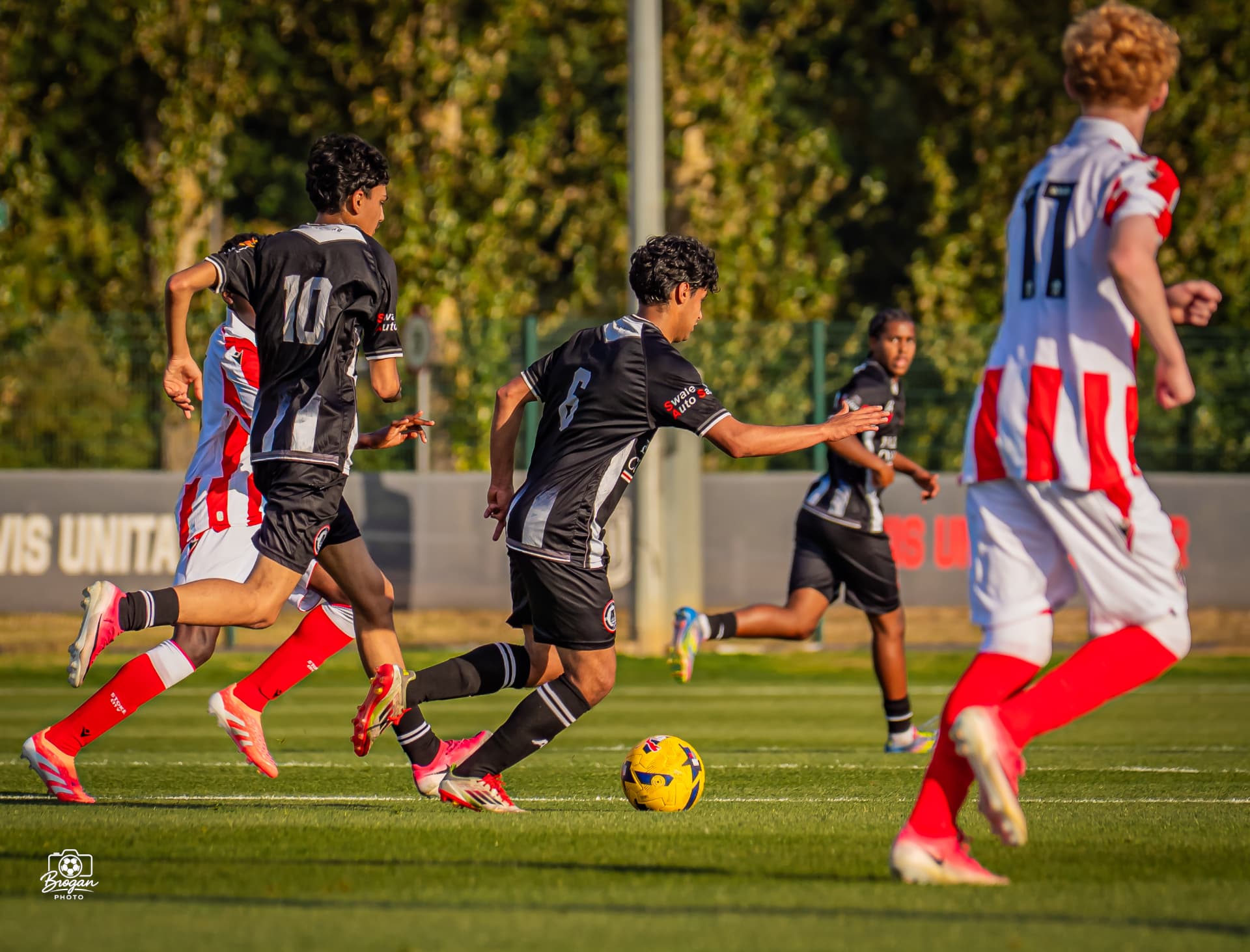 AR Elite breaking forward against Stoke City